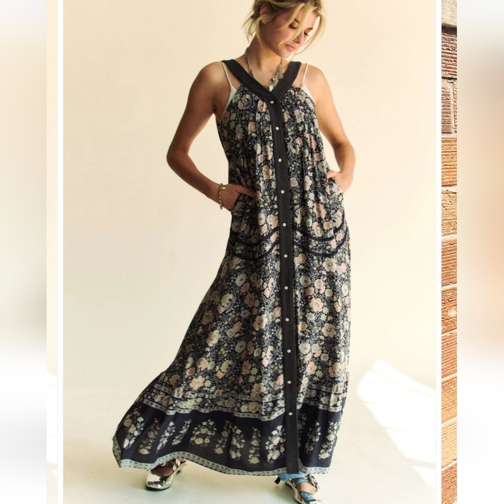 Sleeveless Versatile Dress